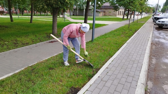 Субботники в Бирске продолжаются